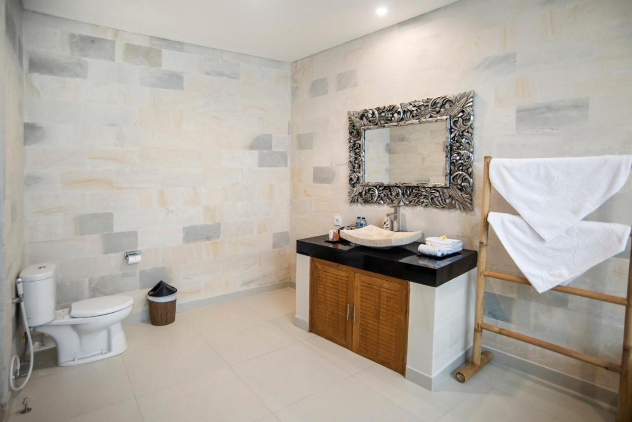 Sandi Agung Bidadari Villa Seminyak